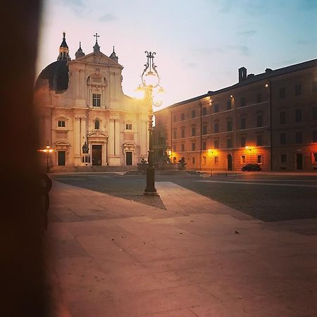 Hotel Pellegrino E Pace Loreto Zewnętrze zdjęcie