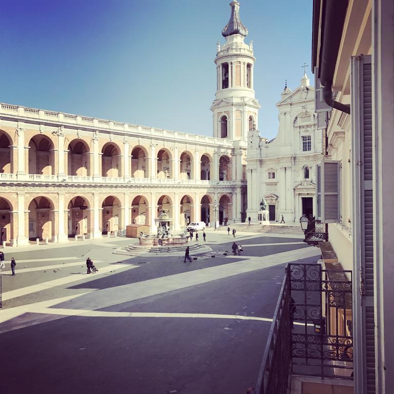 Hotel Pellegrino E Pace Loreto Zewnętrze zdjęcie